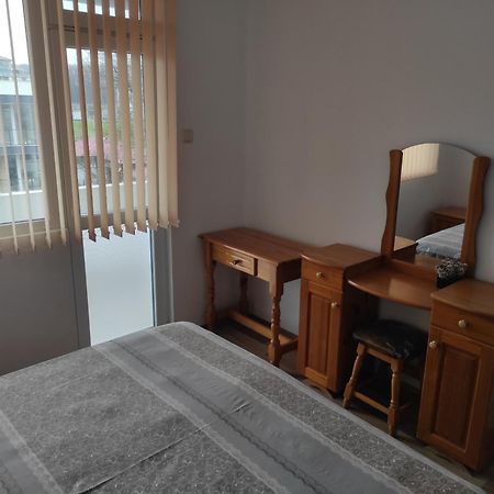 צרבו Kirovi House - Guest Rooms חדר תמונה