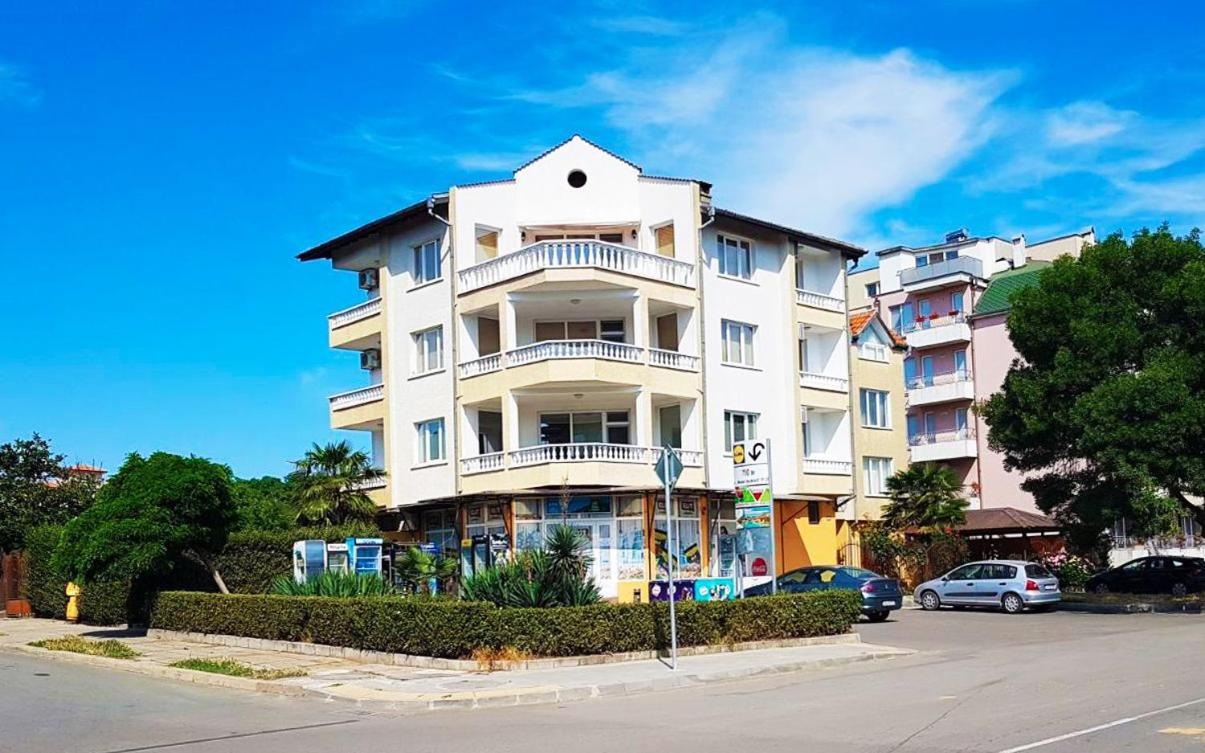 צרבו Kirovi House - Guest Rooms מראה חיצוני תמונה