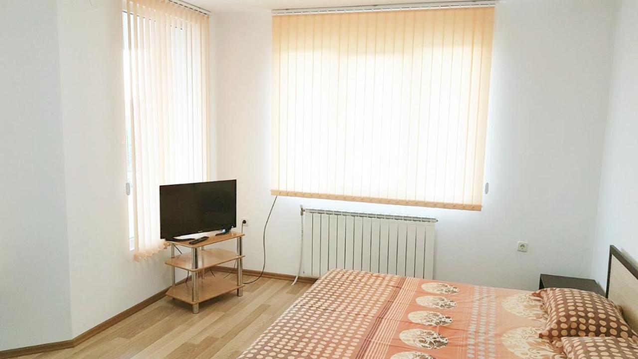 צרבו Kirovi House - Guest Rooms מראה חיצוני תמונה